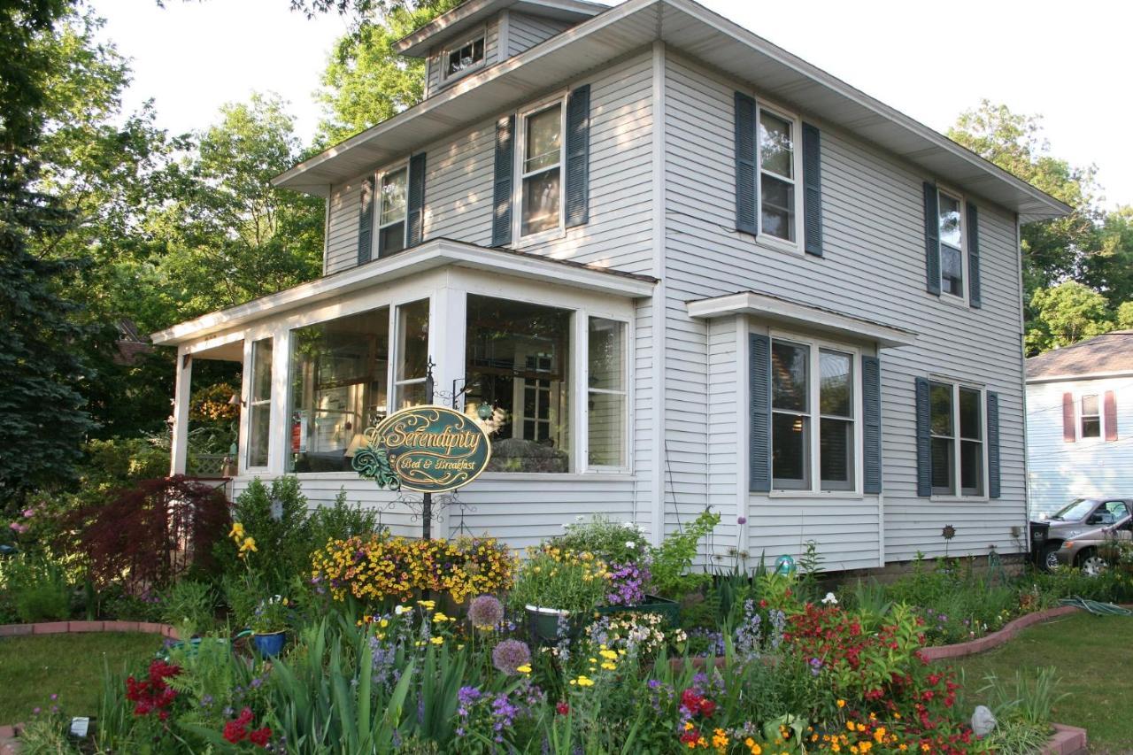 Serendipity Bed And Breakfast Saugatuck Exterior foto